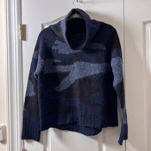 Aqua Sweater M